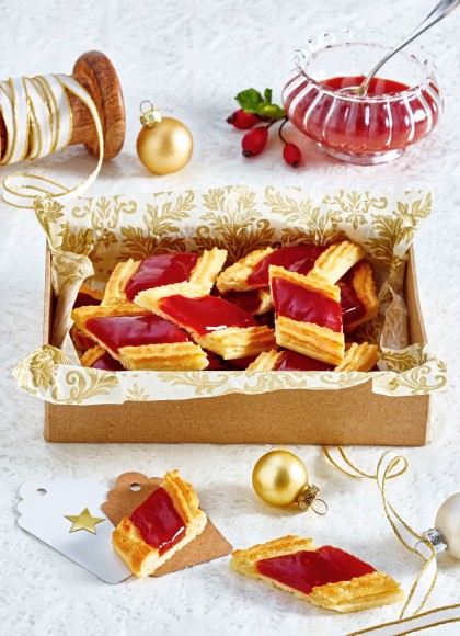 Marzipan-Hagebutten-Plätzchen_NW_AMENDO_low
